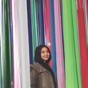 Meet your Posher, Nina